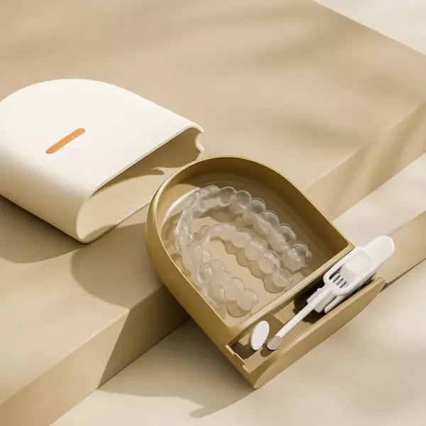 Retainer-Etui, Zahnprothesen-Etui, Zahnprothesenbehälter, Retainer-Box, Mundschutz-Etui